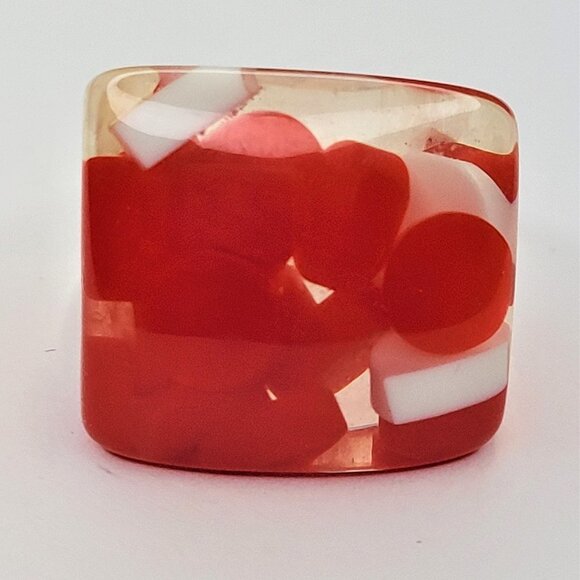 Chunky Square Resin Lucite Ring With Red And White Pill Beads See Through Ring - Picture 3 of 10